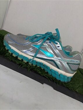 Brooks Adrenaline GTS 16 Women Size 7.5 Grey Teal Running Shoes 1202031D170